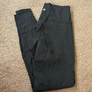 Lululemon wunder under